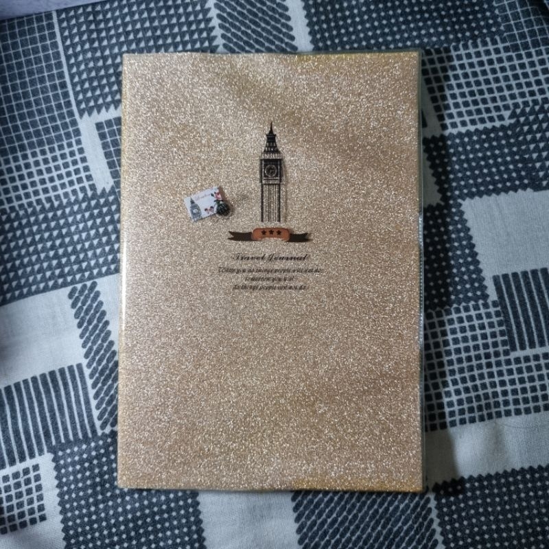 

Buku Catatan Diary Notebook Glitter Gold