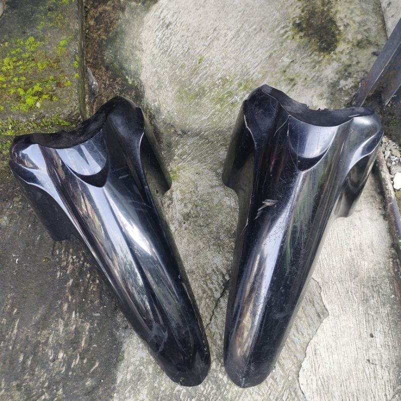 slebor depan Honda Supra x 125 Batman original