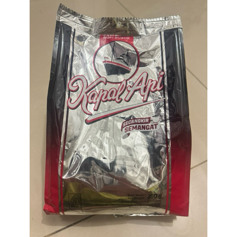 

Kopi Bubuk/kopi bubuk hitam/kopi hitam/kopi kapal api silver/kopi kapal api 350gr