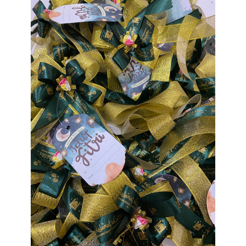 

Ready Stok Pita Lebaran / Pita Hampers Lebaran/ Pita Souvenir Lebaran/ Hangtag Lebaran