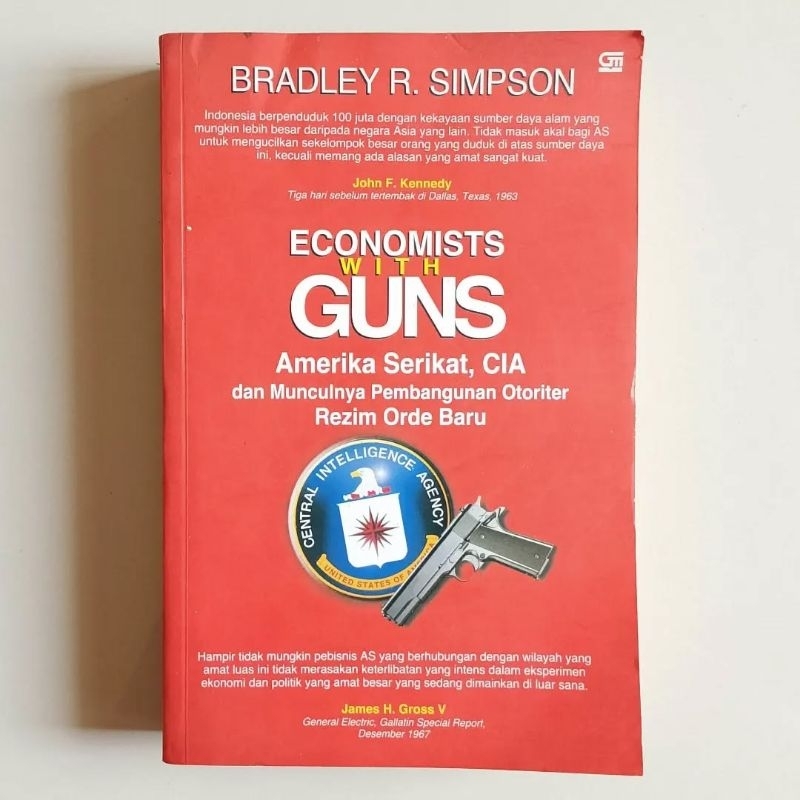 (Preloved) Economists with Guns - Bradley R. Simpson. Original Bekas