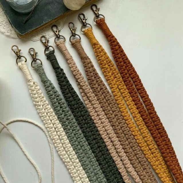 

STRAP LANYARD ID CARD MODEL WRISTLED | Macrame | Handmade