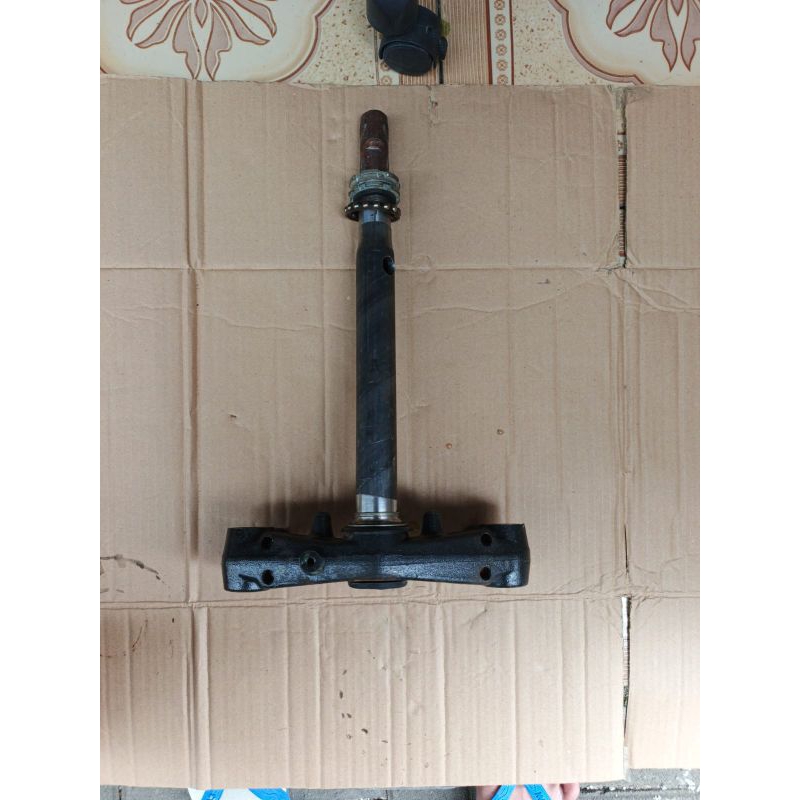 Segitiga T Fork depan Aerox 155 Original copotan