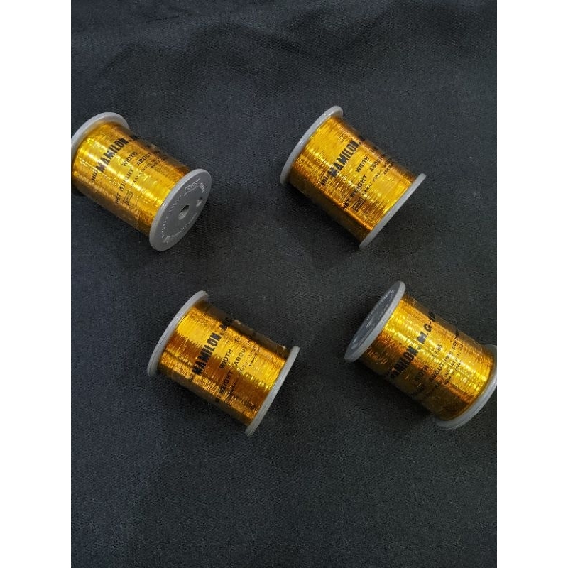 Benang Emas dan Silver Mamilon