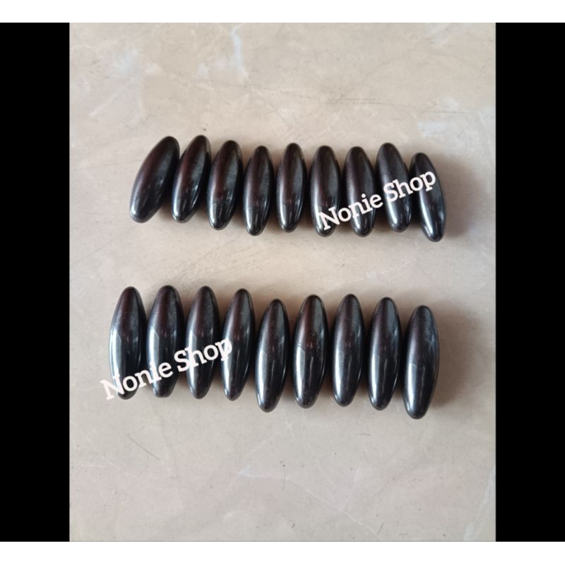 Magnet Lonjong Besar, Hematite asli