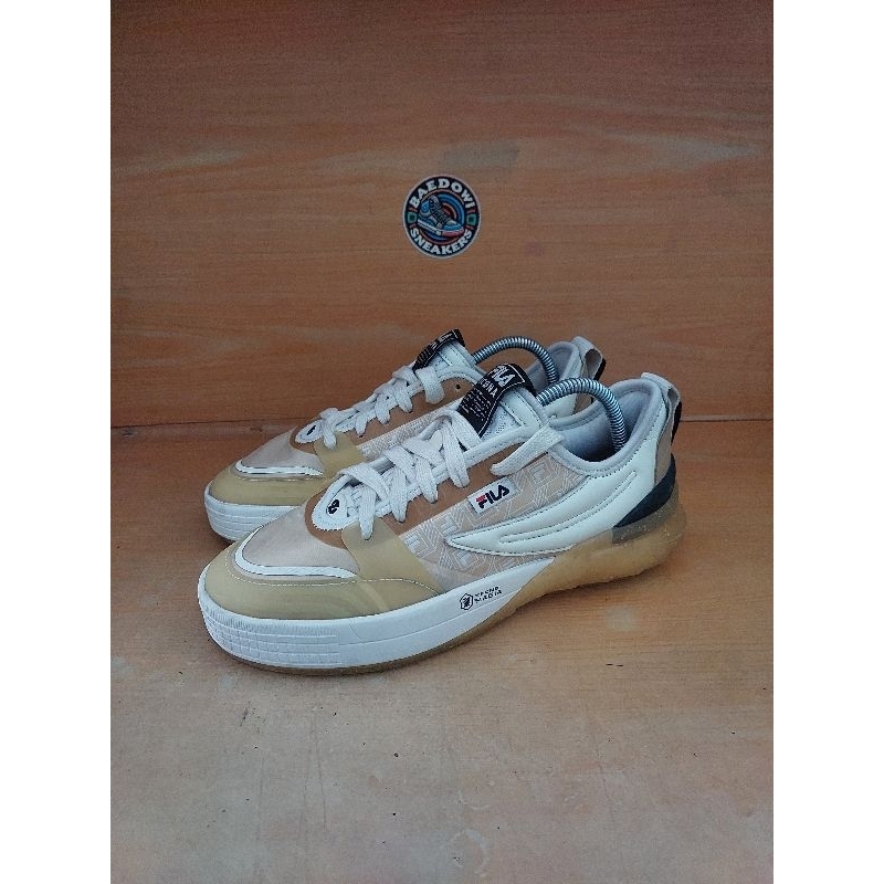 Sepatu Basket Dewasa Fila Size 40