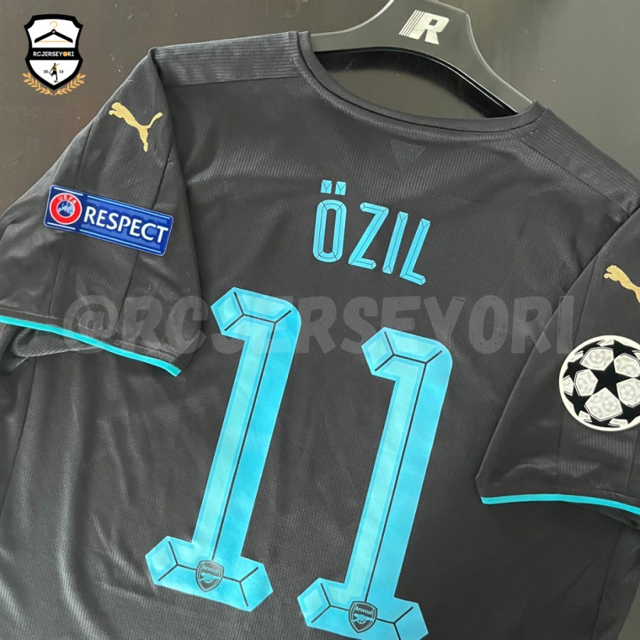[USED] Jersey Original Ars3n4l 3rd 15/16 - Mesut Ozil *XL*