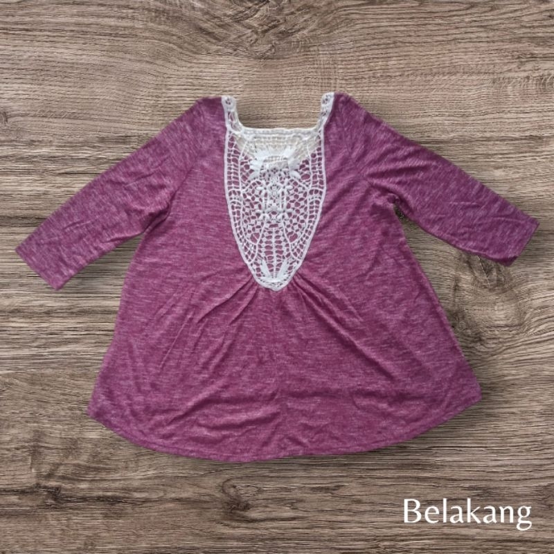 Atasan Wanita Import Aeropostale Maroon