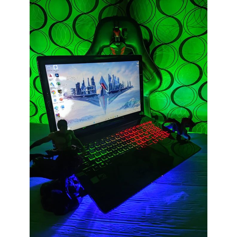 Laptop ASUS ROG STRIX-GAMING GL553VD-308 BUSINESS Edition [RAM 16GB SSD + HDD]