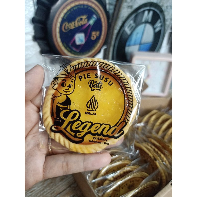 

pie susu legend oleh oleh khas Bali