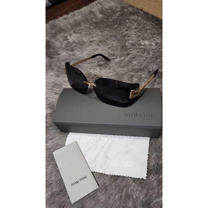 kacamata miu miu ranway