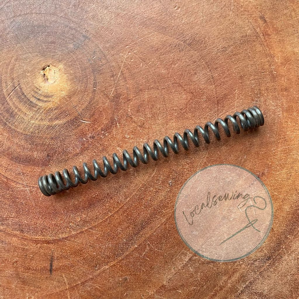 K527 Per Sepatu Mesin Obras Benang 4 747 / Per Sepatu Obras Benang 4 Pegasus