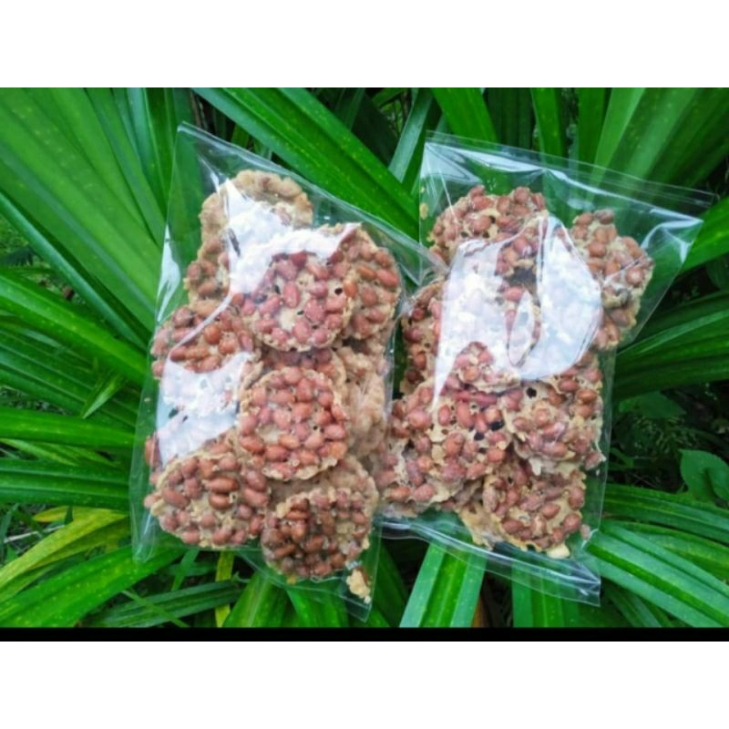 

Peyek kacang tanah 250gram,renyah dan gurih