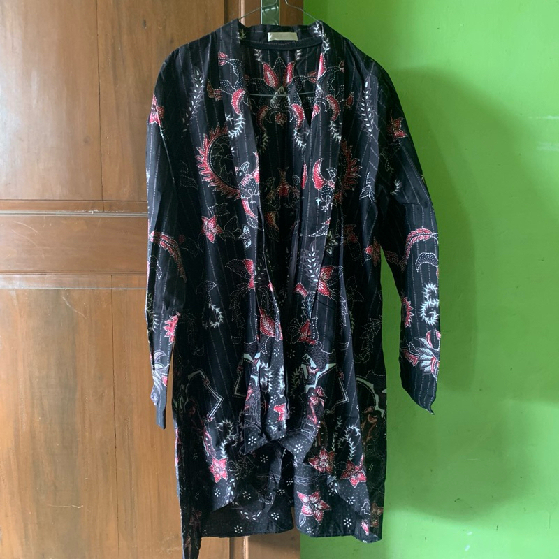 Preloved Outer Batik