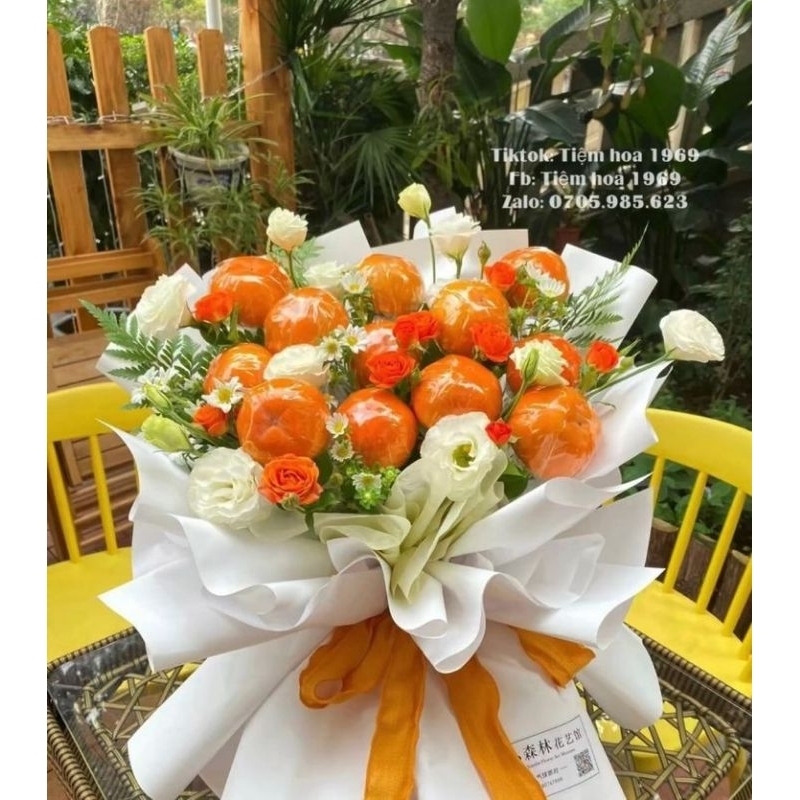 

orange flowers jeruk buket buah siap pakai dan kirim kapan saja kemana saja dimana saja fresh kekasih sahabats order segera bunga dan buah segar cocok untuk berbagai acara