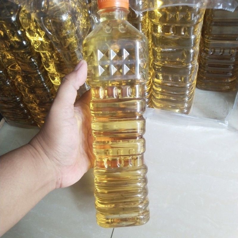 

MINYAK GORENG NON BRAND 900 ML TANPA MERK