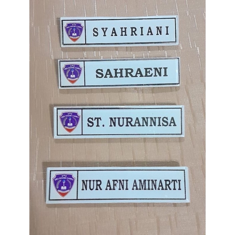 

Papan Nama Name Tag Akrilik