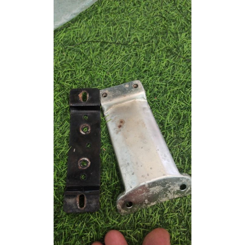 breket spakbor blkg Suzuki crystal