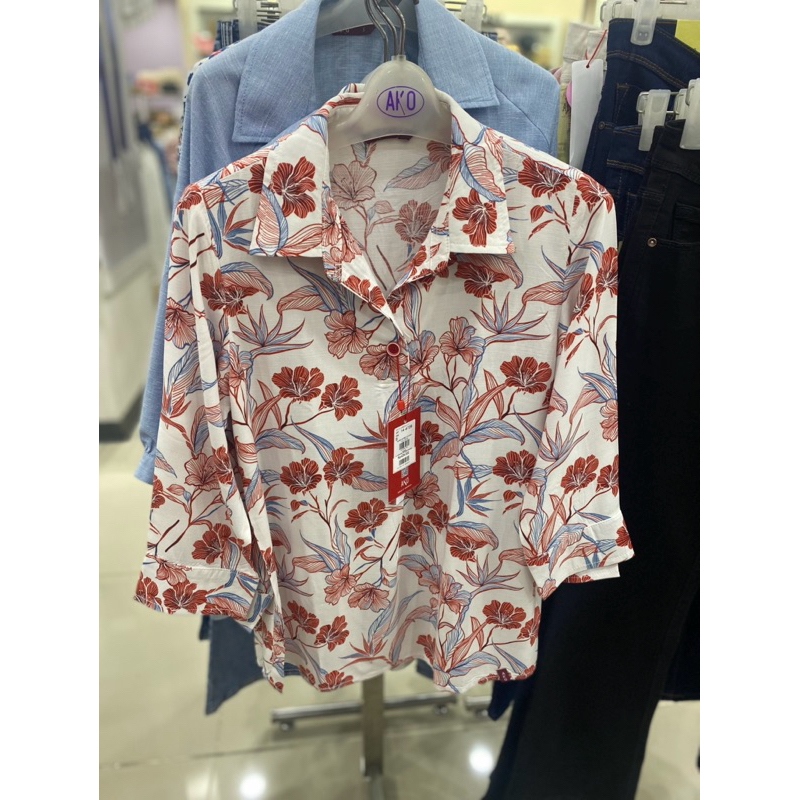 kemeja wanita brand AKO dari Matahari