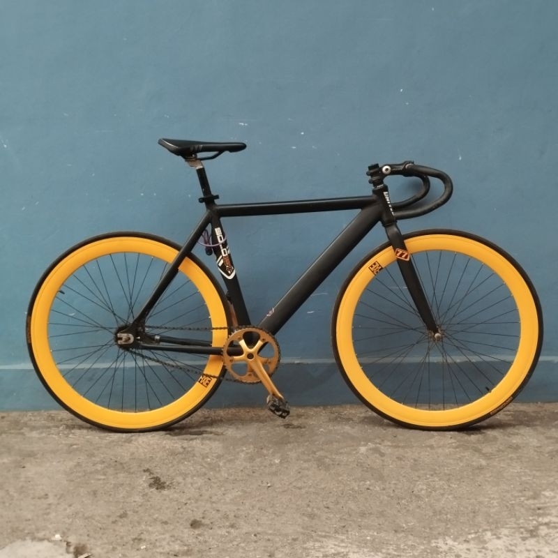 fixie united soloist 77, fixed gear, fixie torpedo, fixie bahan alloy