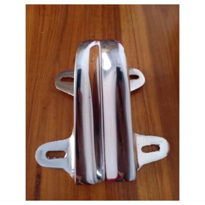 DUDUKAN LAMPU BELAKANG CB, CB C70