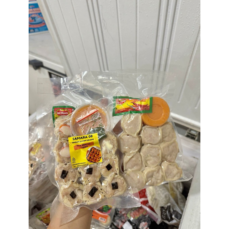 

Dimsum Mentai (isi 10pcs). Dimsumnya full daging, mentai nya asli pake tobiko jadi bukan mentai kw kw