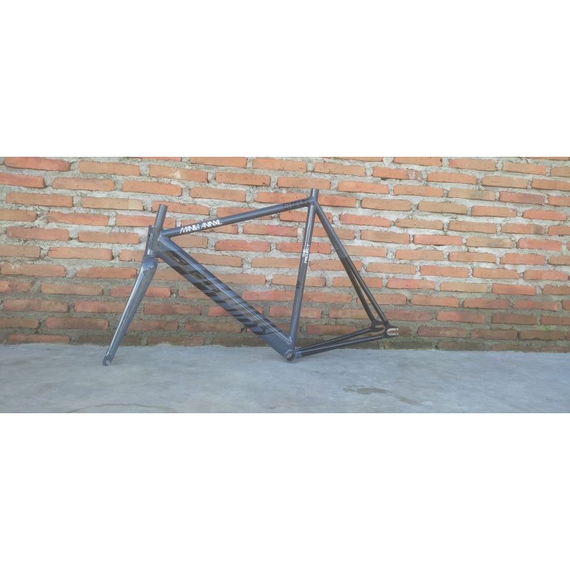 frameset manila animal custom steel