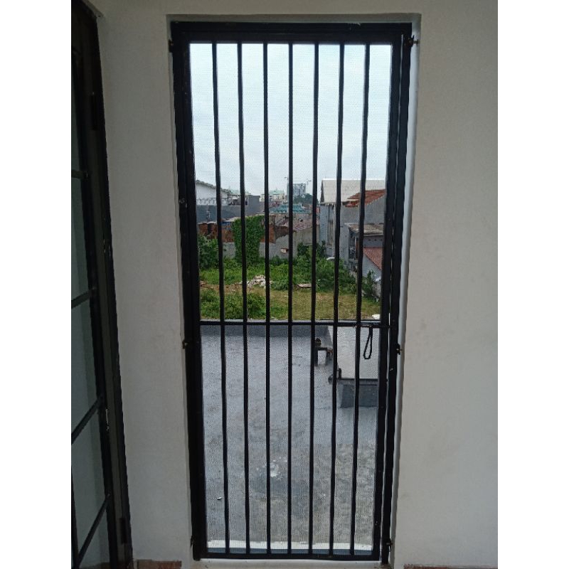 Pintu Tralis besi Costume