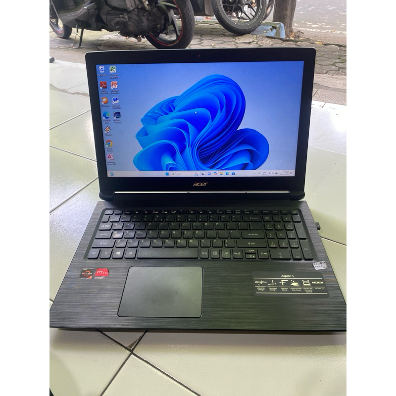 Laptop Acer Aspire 5