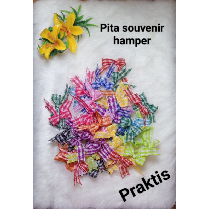 

100 pcs pita jadi 1 cm pita hampers pita souvenir pita kado pita siap pakai pita motif kotak praktis tinggal tempel murah