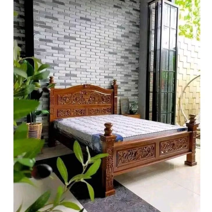 DIPAN UKIR RAHWANA JATI | TEMPAT TIDUR UKIRAN RAHWANA | BED FRAME RAHWANA KAYU JATI | RANJANG UKIR J