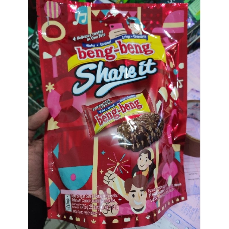 

Beng-Beng share it pouch 237,5gram isi 25pcs