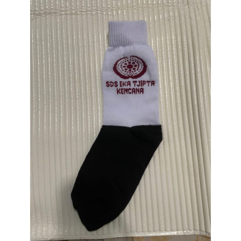 KAOS KAKI MURAH IDENTITAS SEKOLAH CUSTOM SD SMP SMA RAJUT BORDIR