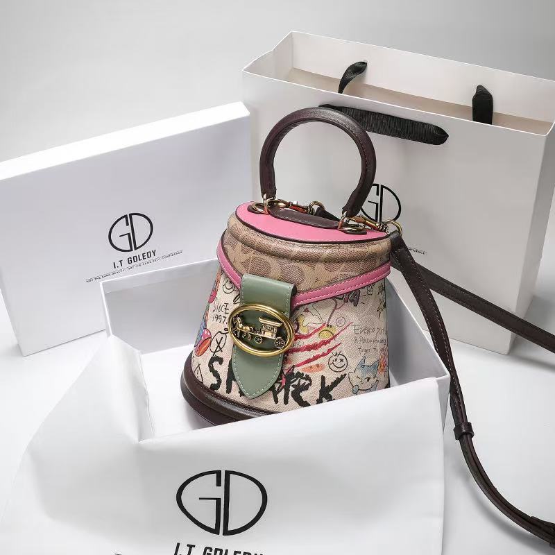 Tas Kotak Beruang Grafiti Tas Bucket Kulit Asli Tas Bahu Fashion Wanita