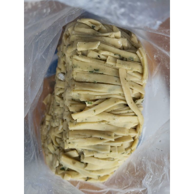 

Stik Bawang Mentah Tinggal Goreng 1kg