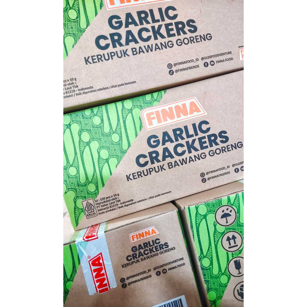 

Maknyuss1 Terlaris Finna Kerupuk Udang Paketan 5 Dus / Exp Oktober 2025