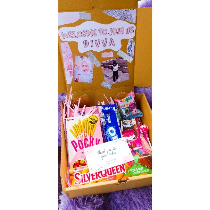 

Gift Box Snack / Jilbab / Aksesoris