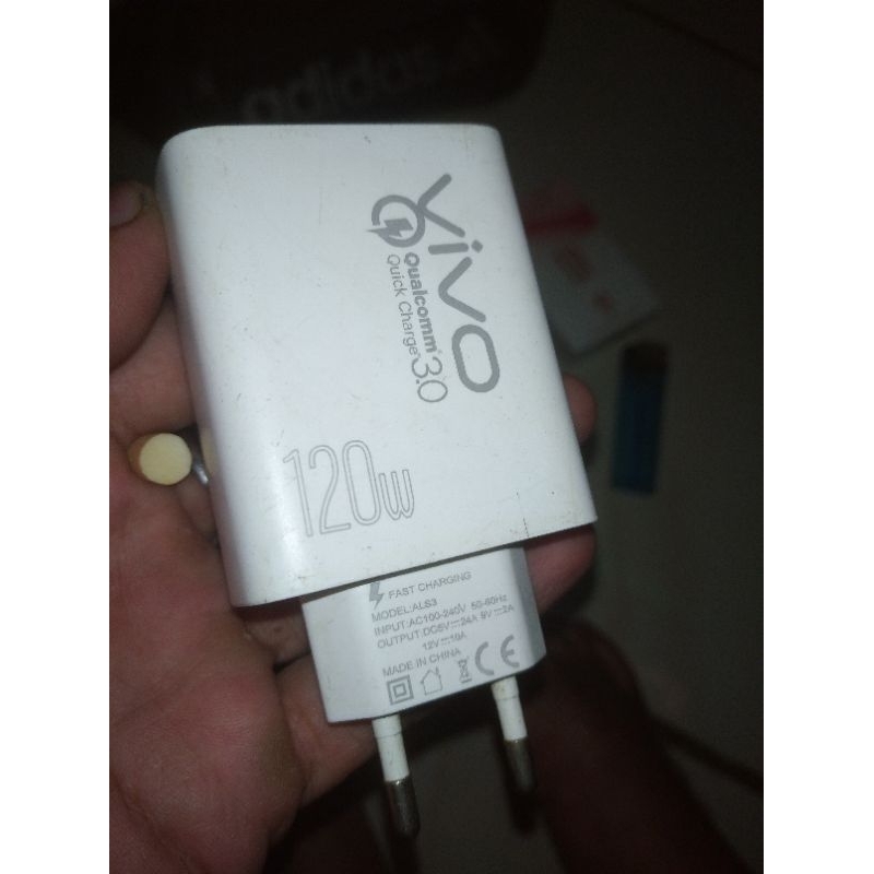 CHARGER VIVO 120 WATT BUKAN ORIAN