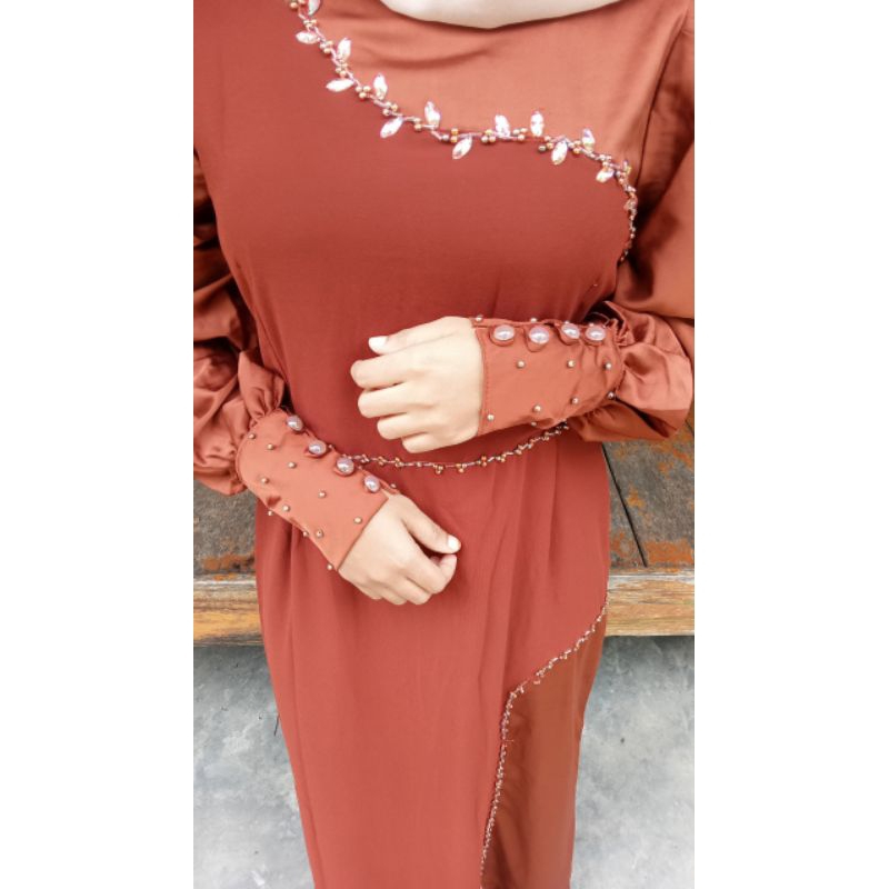 gamis pesta 2025/dress muslim/gaun pesta manik/gamis aceh
