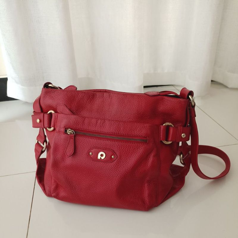 papillon sling bag priloved