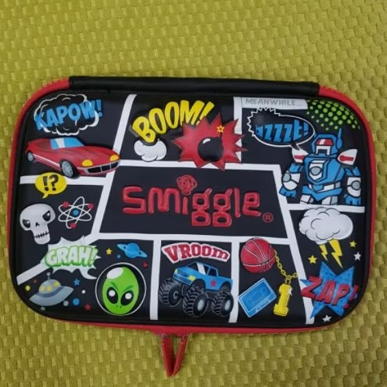 

smiggle original singapore kotak pensil stationary