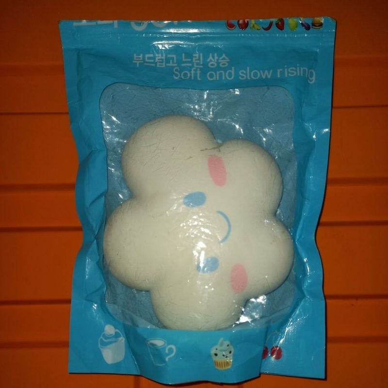 Squishy Awan White Cloud Common Squishy [PRELOVED]