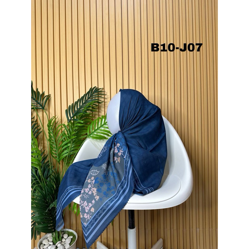 hijab voal motif navy