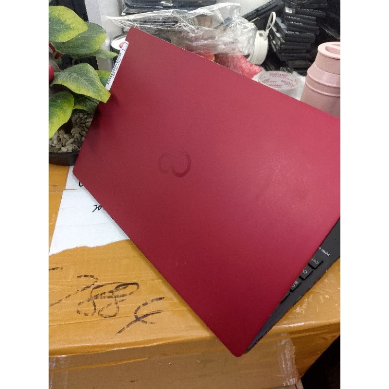 Fujitsu futro u9311M Intel Celeron 6305 11th//ram 4gb//SSD 128gb murah slimm