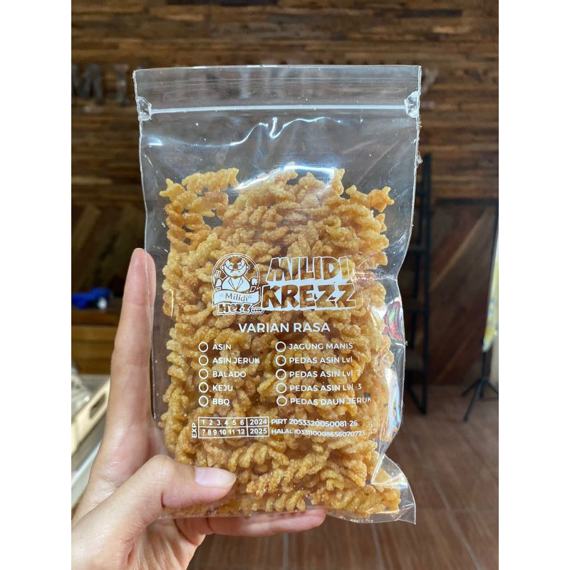 

Makaroni Spiral 100gr Cemilan Pedas Makroni