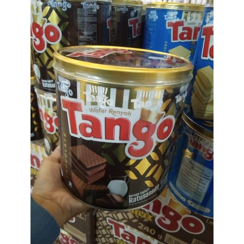 

Tanggo Kaleng rasa coklat dan vanila