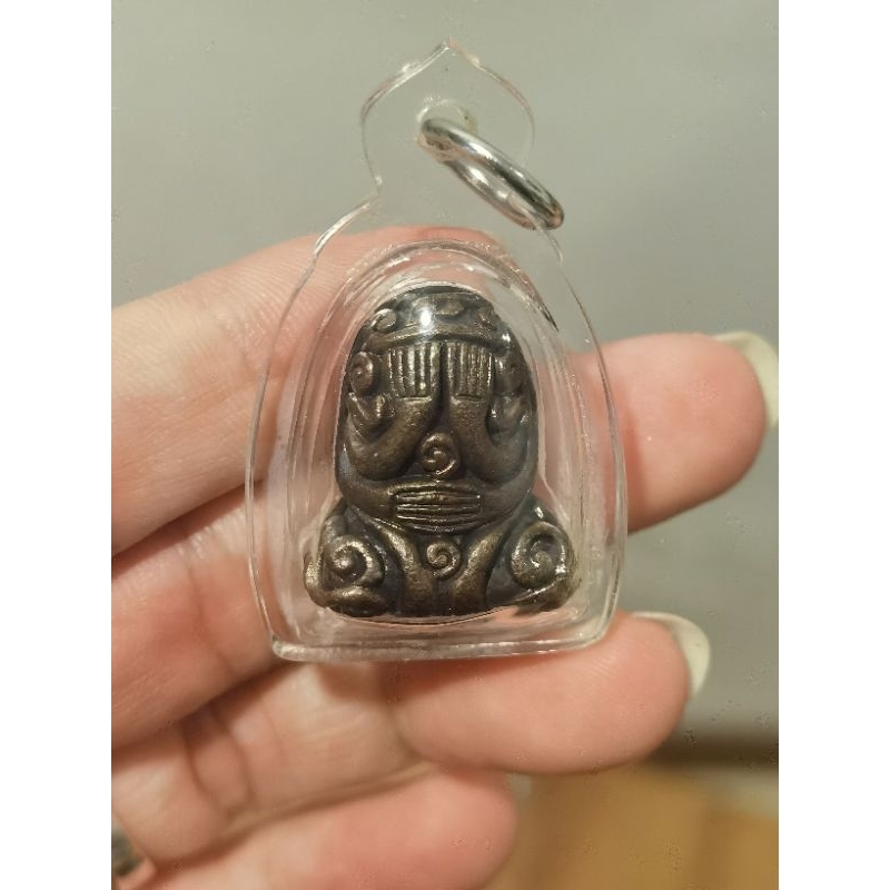 Phra Pidta 8 Hands ~ Lp Charoen