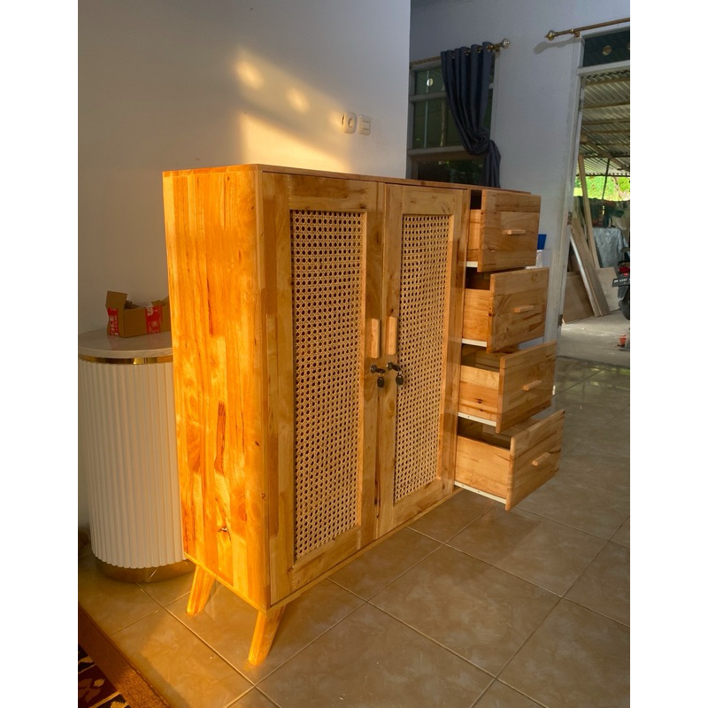 lemari sepatu finjerjoint pekanbaru