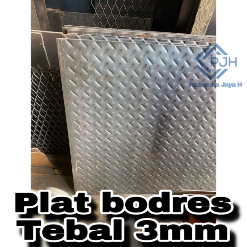 Plat besi bodres plat bodres kembang, tebal 3mm. ukuran mulai 10x10cm