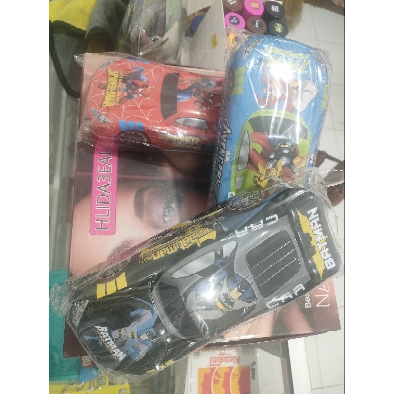 

kotak pensil mobil